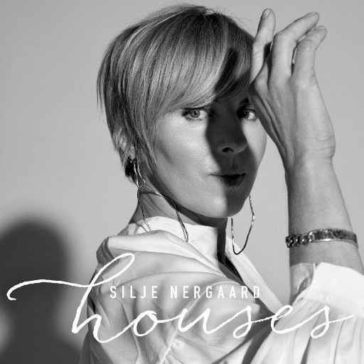 小明小明我要看A片现场直播
